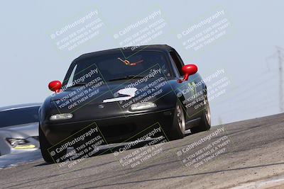 media/Sep-14-2024-Speed Ventures (Sat) [[a2bf28f496]]/Yellow Group/Session 2 (Grapevine)/